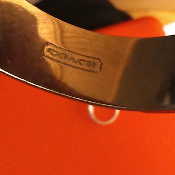 Coach signature bangle - Picture 3 of 5